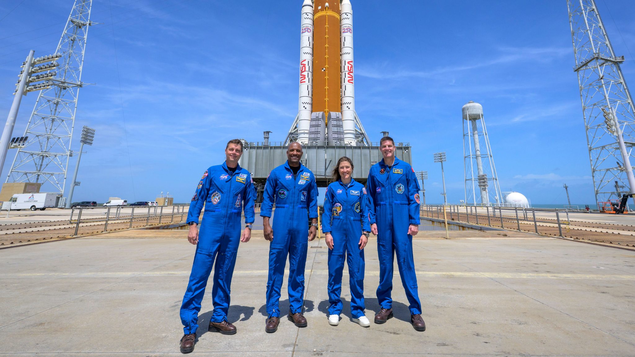 Rocket lifts off with 4 Artemis II astronauts on a mission to the moon ...
